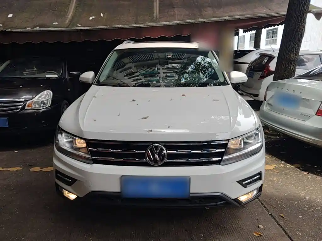 Volkswagen Tiguan L 2020 — фото 3