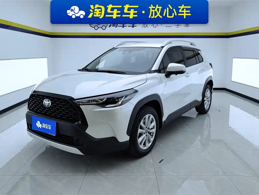 Toyota Corolla Cross 2023 — фото 1