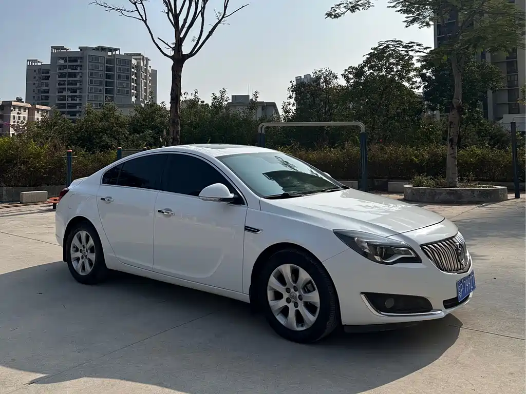 Buick Regal 2015 — фото 3
