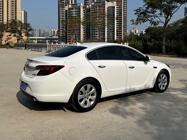 Buick Regal 2015
