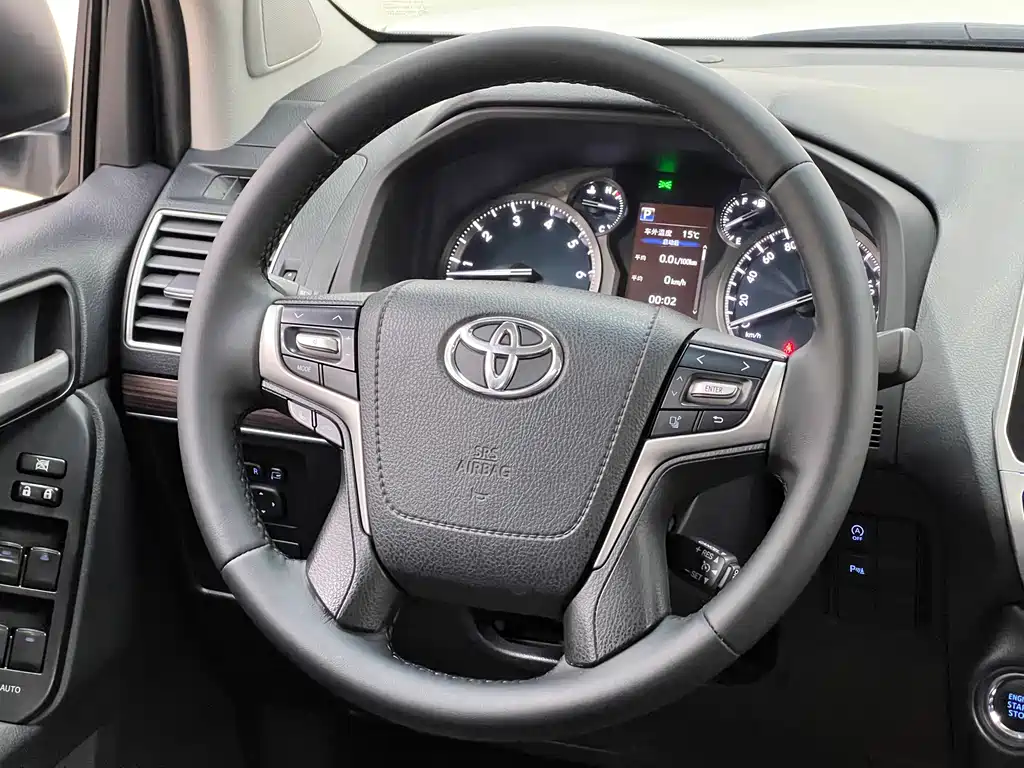 Toyota Prado 2020 — фото 28