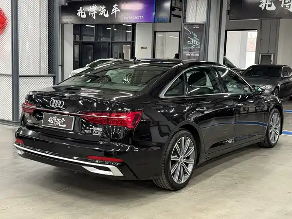 Audi A6L 2020