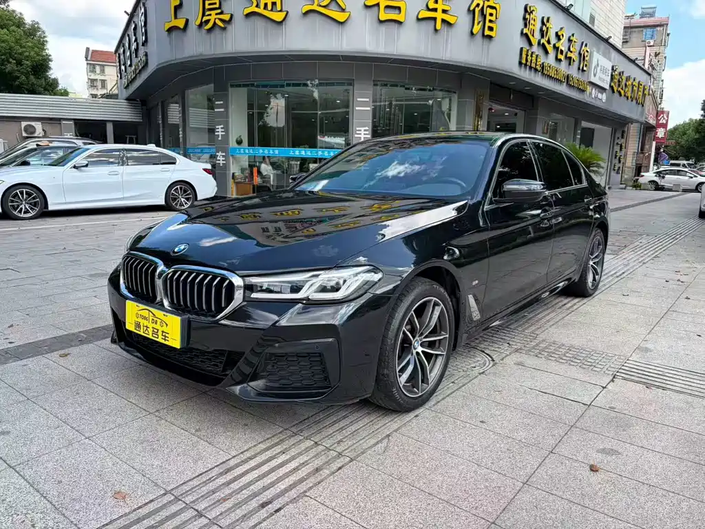 BMW 5 Series 2022
