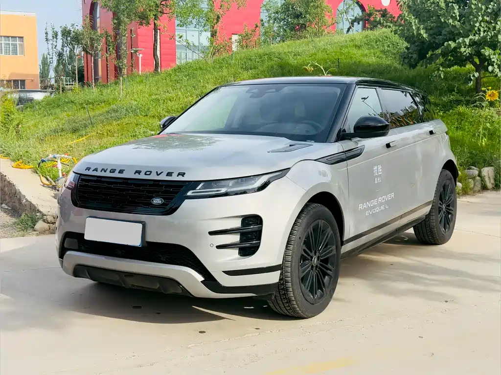 Land Rover Evoque 2024