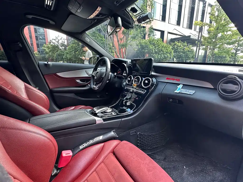 Mercedes-Benz C-Class 2017 — фото 10