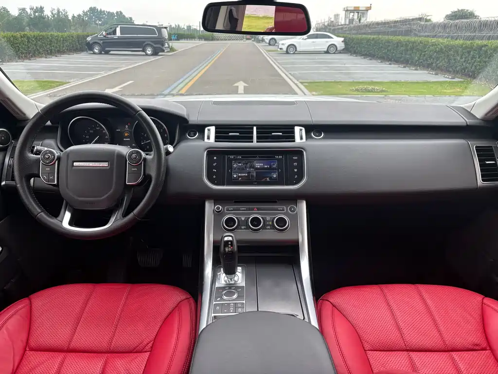 Land Rover Range Rover Sport 2017 — фото 15
