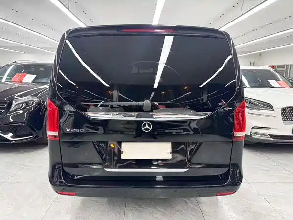 Mercedes-Benz V-Class 2020