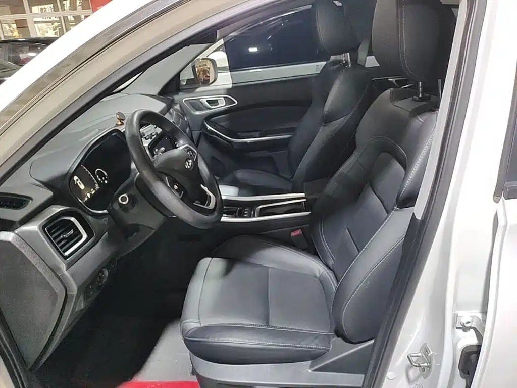 Chery Tiggo 8 2018 — фото 15