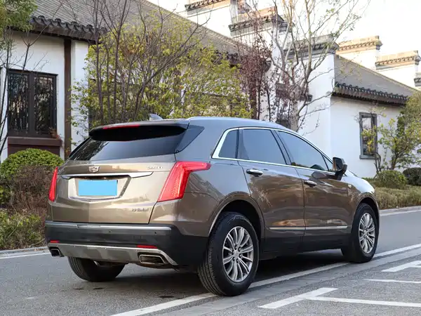 Cadillac XT5 2016