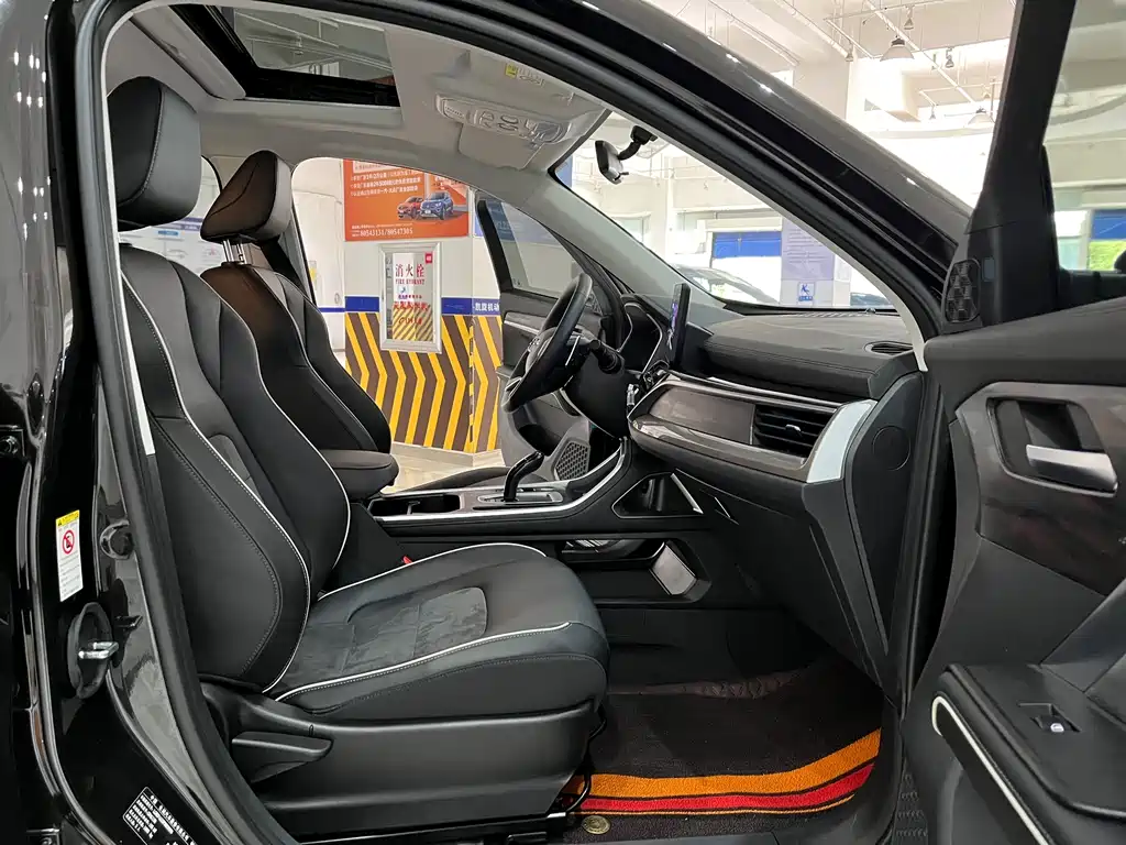 Haval H6 2023 — фото 11