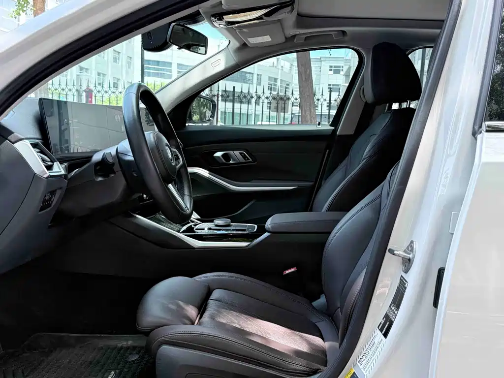 BMW i3 2023 — фото 12