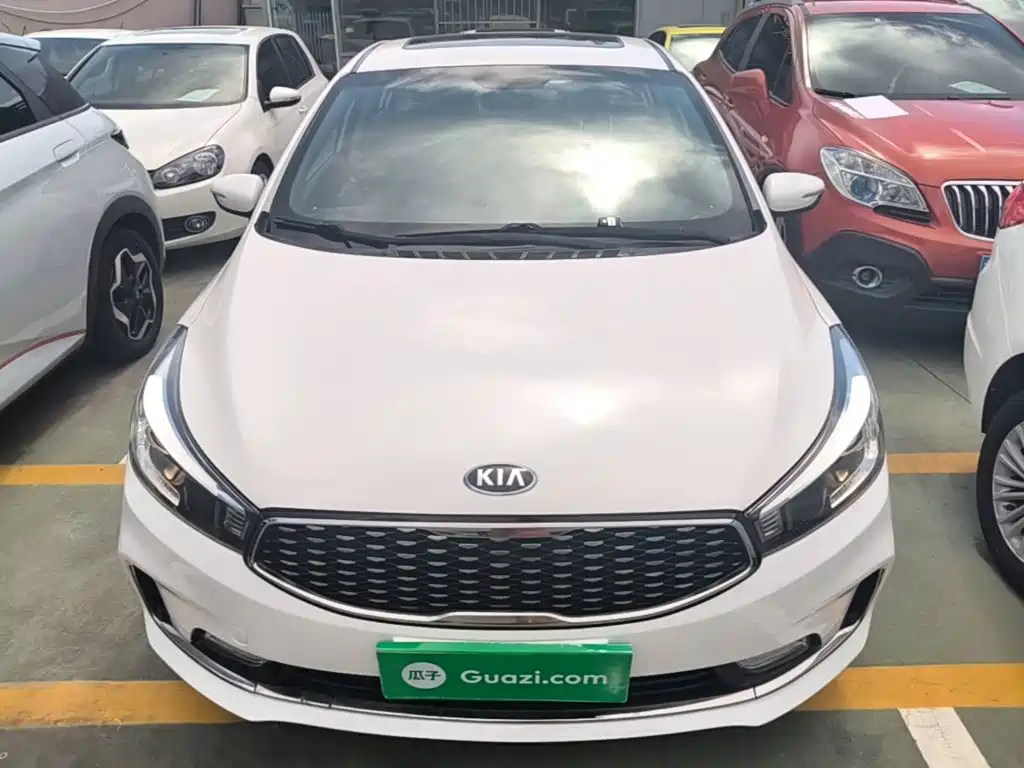 Kia K3 2016