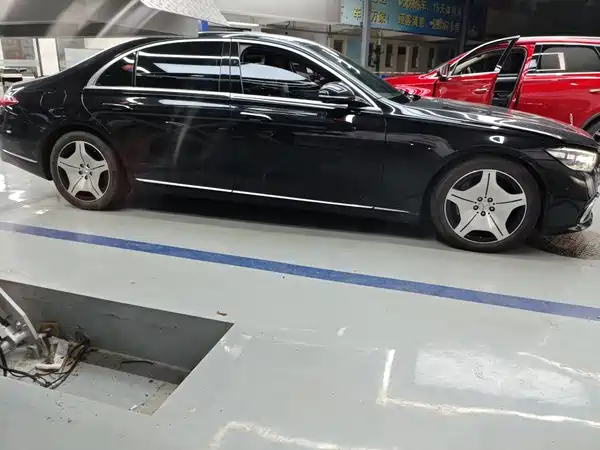 Mercedes-Benz S-Class 2022