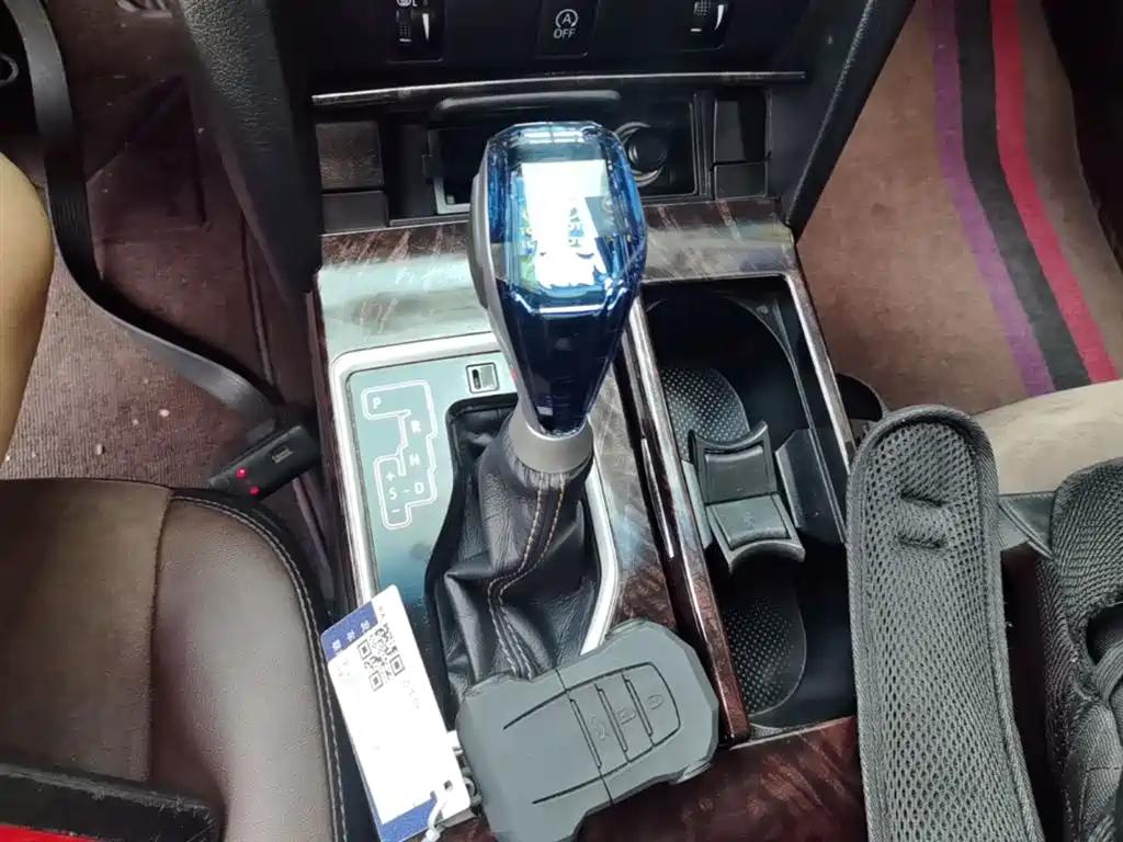Toyota Camry 2016 — фото 14