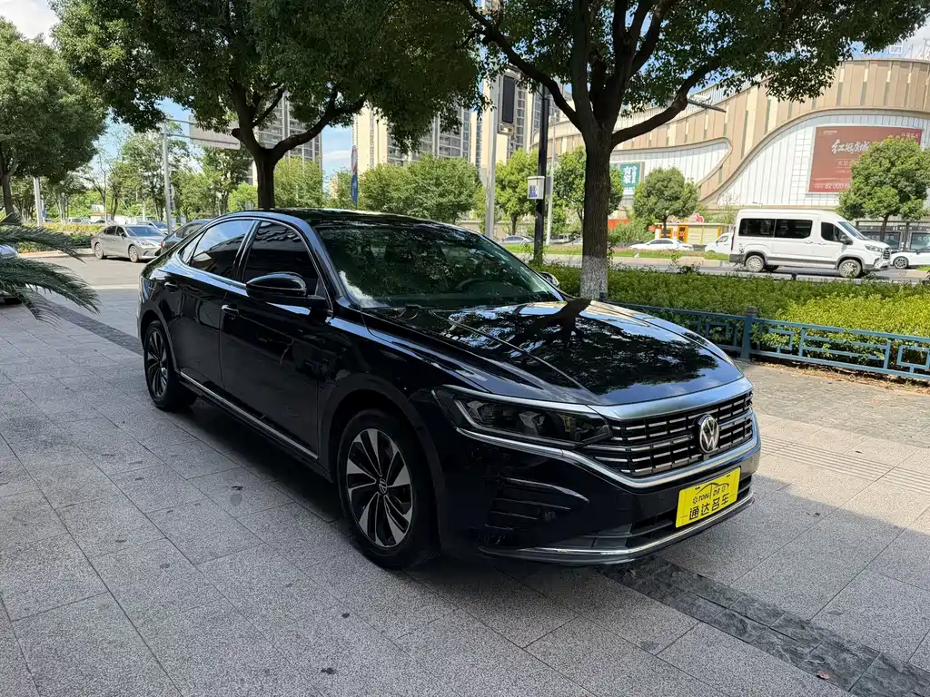 Volkswagen Passat 2021