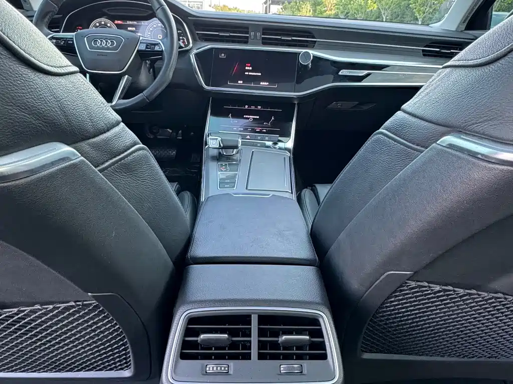 Audi A6L 2021 — фото 7