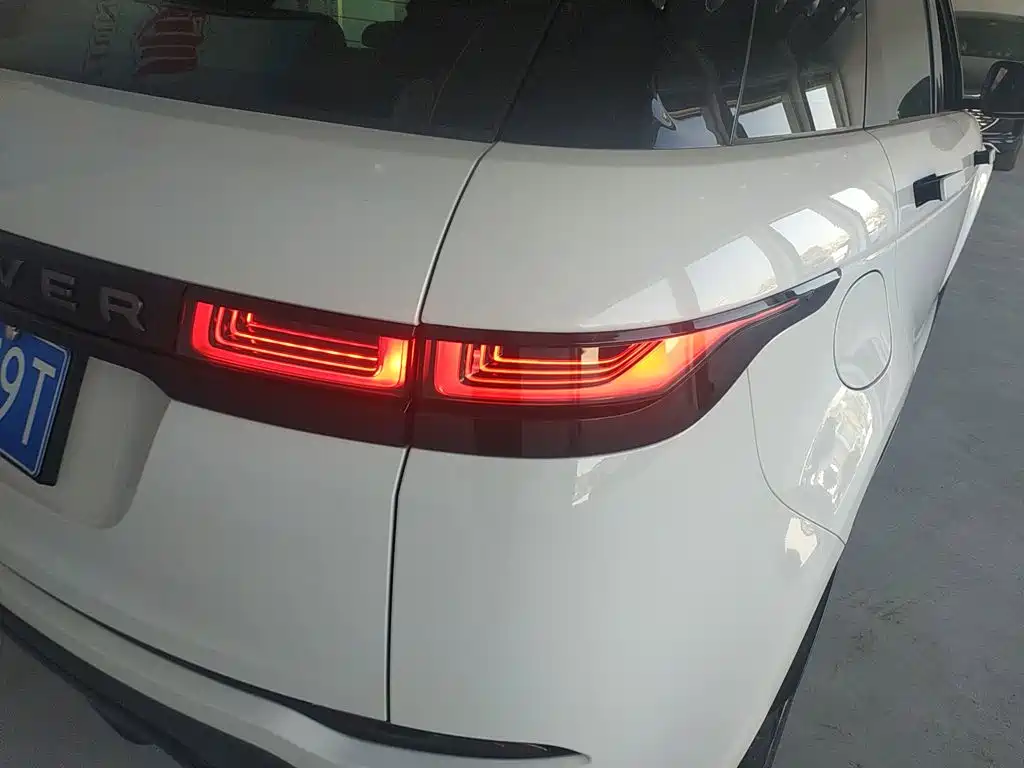 Land Rover Range Rover Evoque 2020 — фото 22