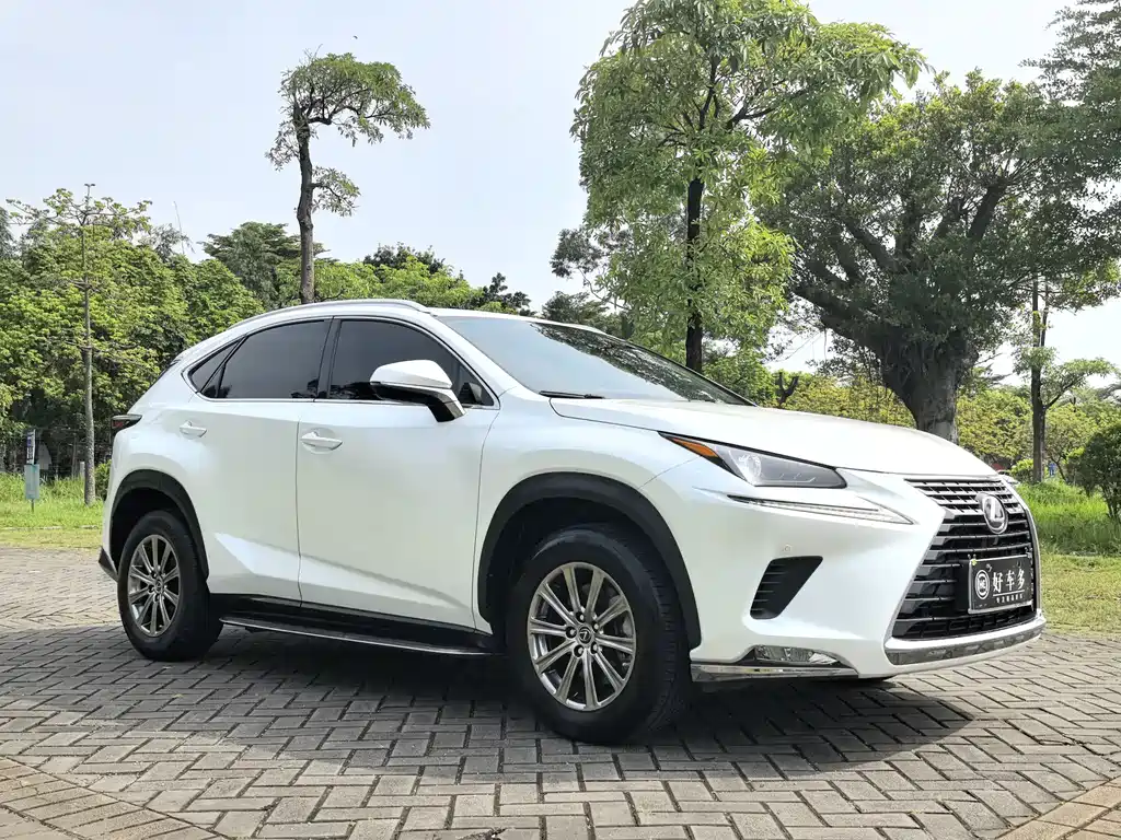 Lexus NX 2021 — фото 3