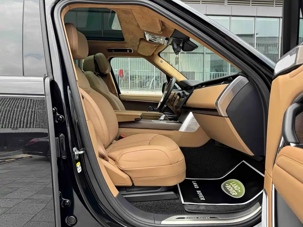 Land Rover Range Rover 2025 — фото 20