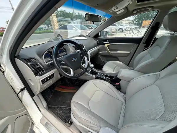 Geely Emgrand 2015