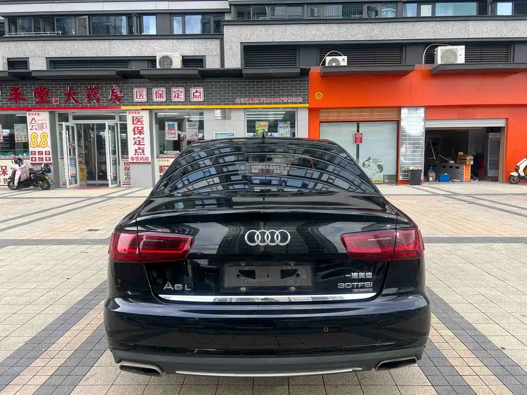 Audi A6L 2018 — фото 19
