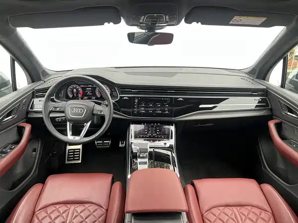 Audi SQ7 2024