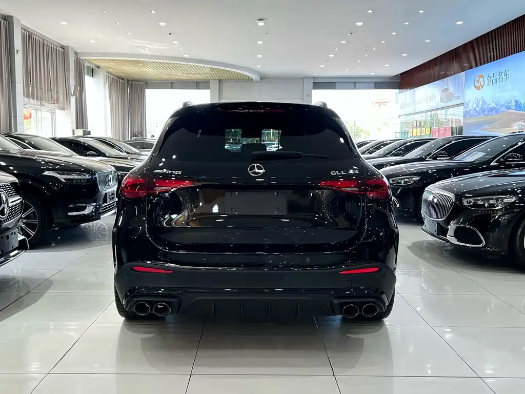 Mercedes-Benz GLC AMG 2025 — фото 5