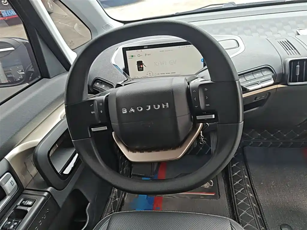 Baojun KiWi EV 2023 — фото 11