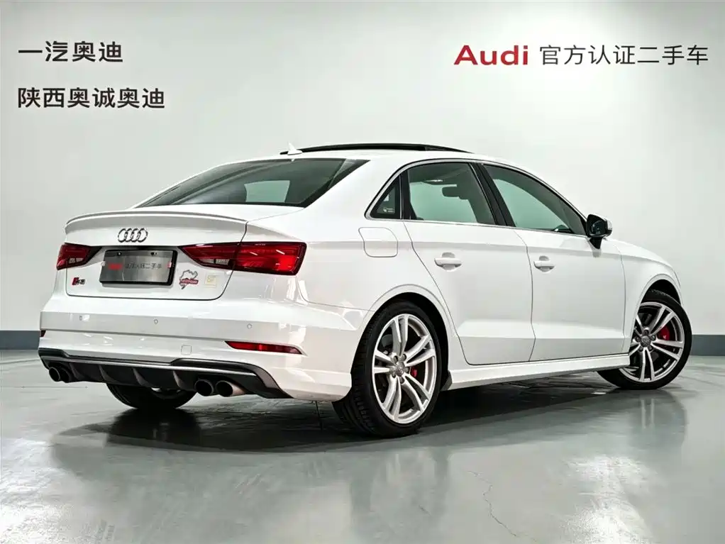 Audi S3 2018 — фото 4