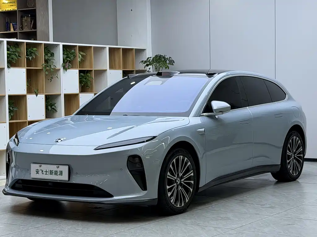 NIO ET5T 2023 — фото 1