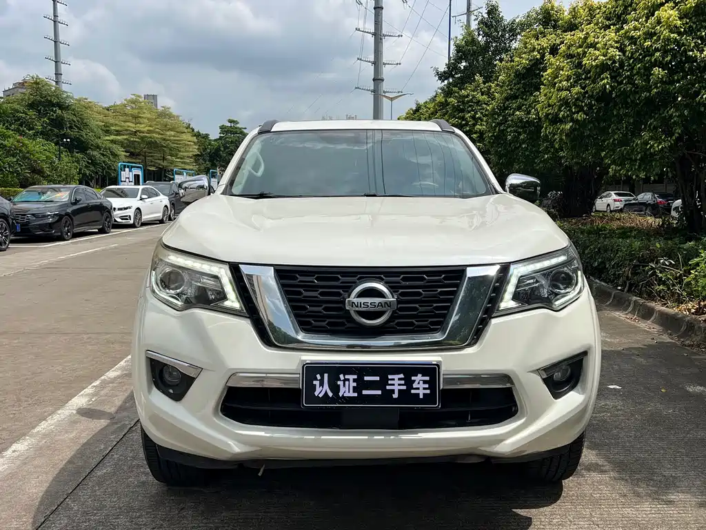 Nissan Terra 2019 — фото 2