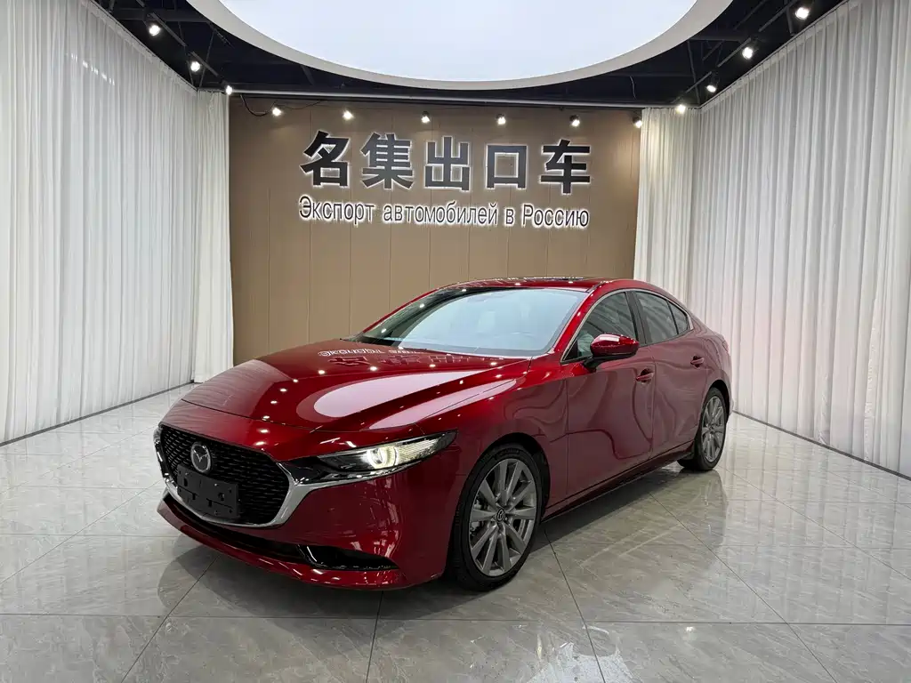 Mazda 3 Axela 2022 — фото 1