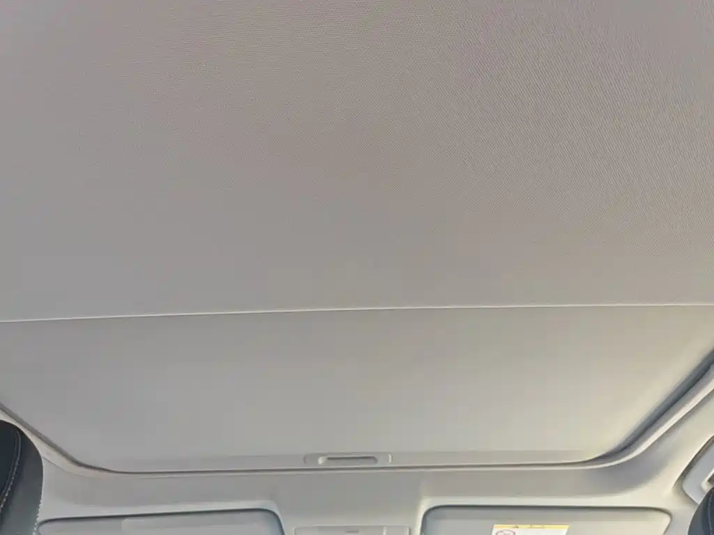 Toyota RAV4 2015 — фото 18