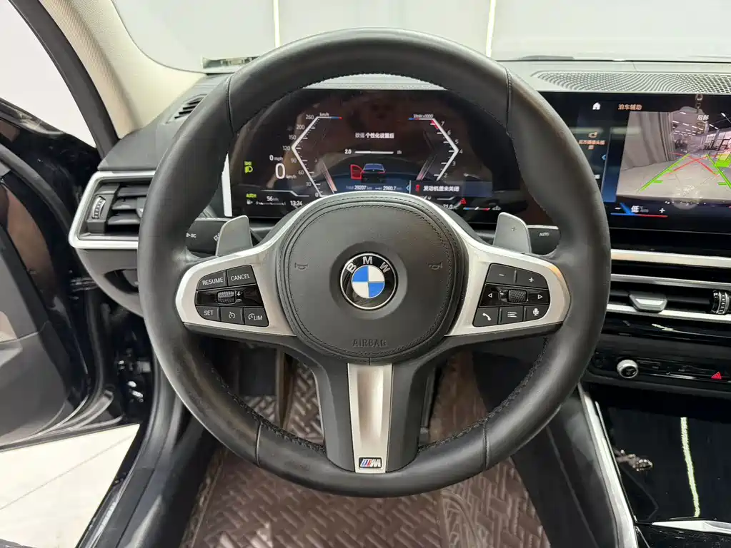 BMW 3 Series 2023 — фото 13