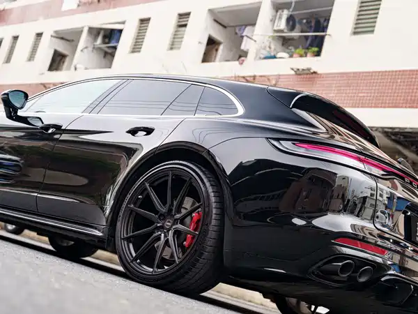 Porsche Panamera 2022
