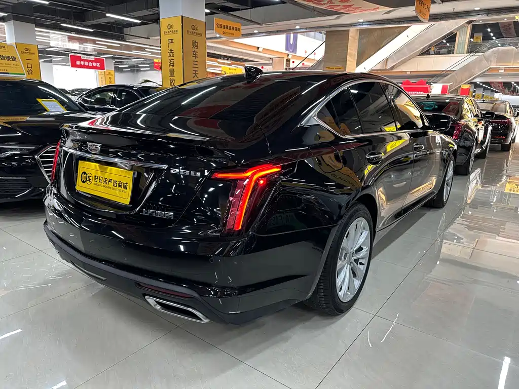 Cadillac CT5 2023 — фото 12