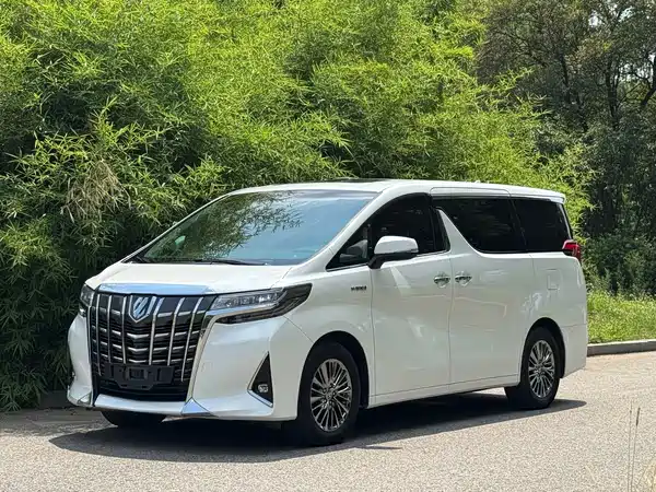 Toyota Alphard 2021