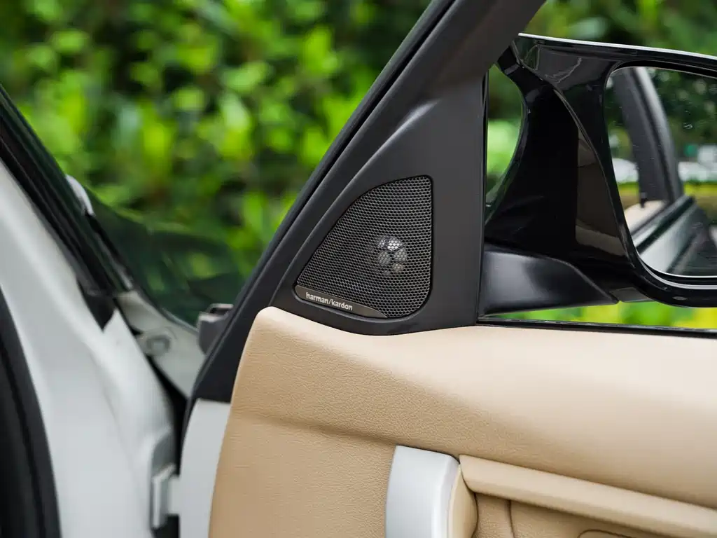 BMW 3 Series 2014 — фото 11