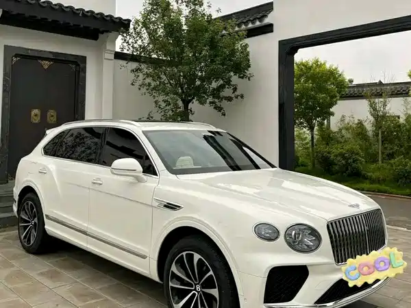 Bentley Bentayga 2024