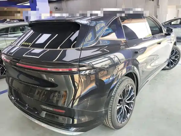 Zeekr 7X 2025
