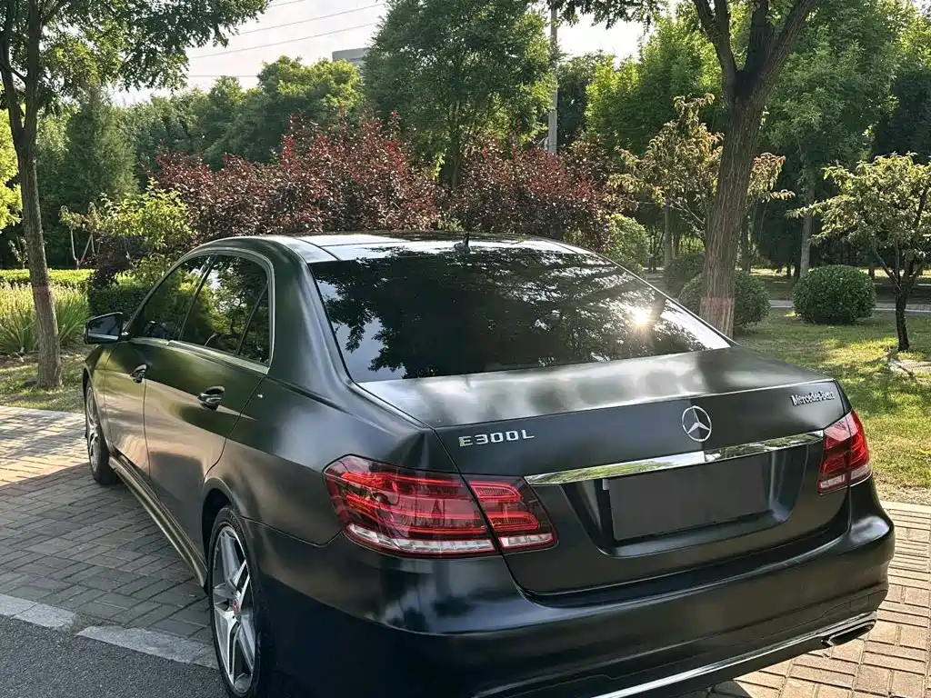 Mercedes-Benz E-Class 2014