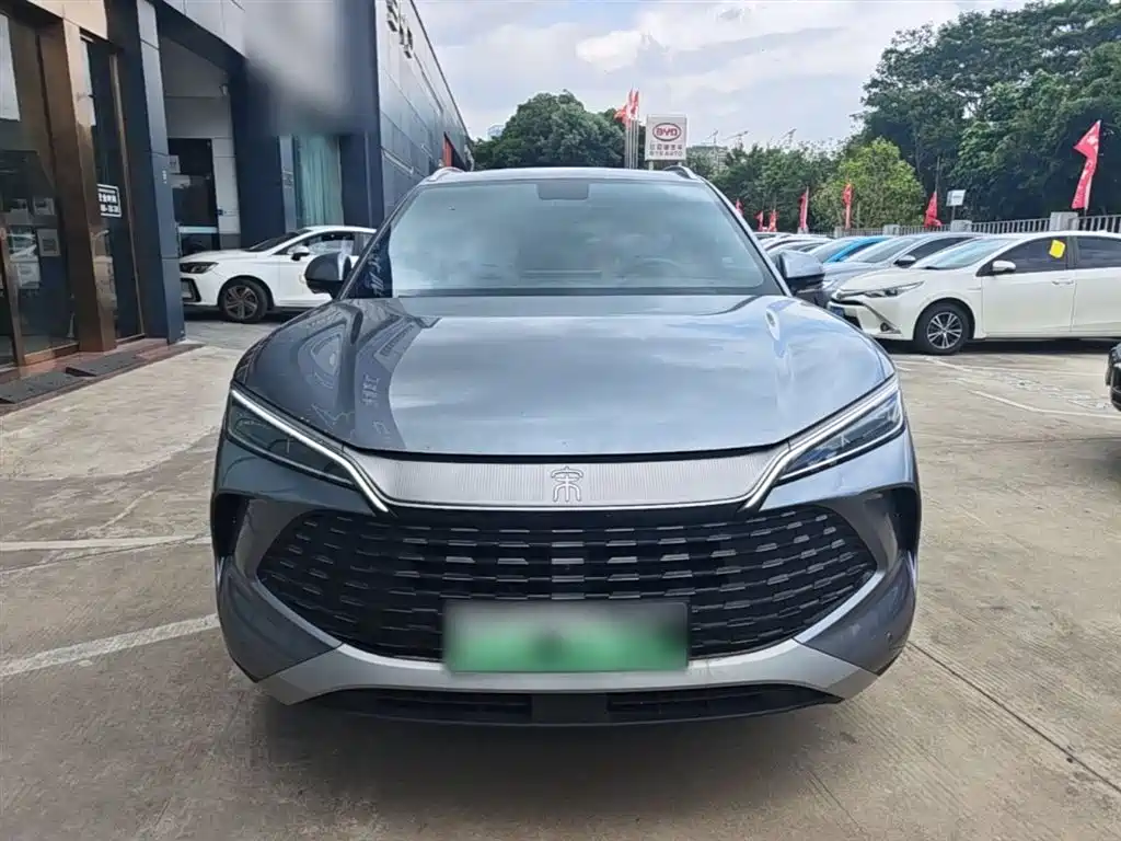 BYD L DM-i 2025 — фото 3