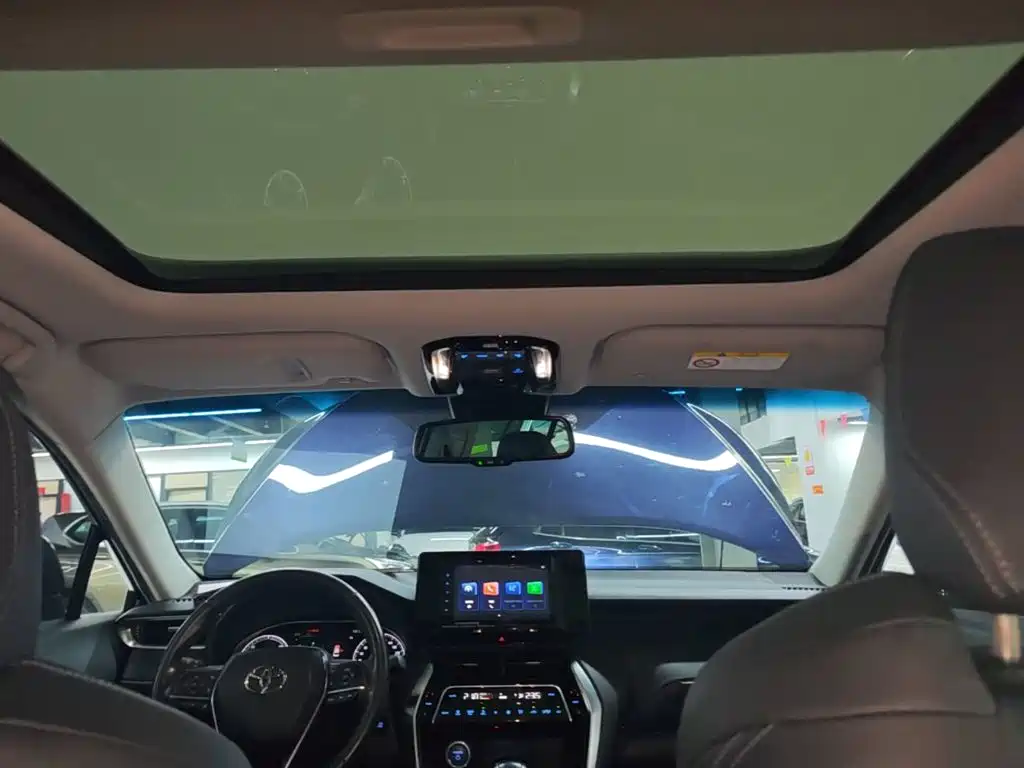 Toyota Harrier 2022 — фото 18