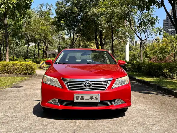 Toyota Camry 2014