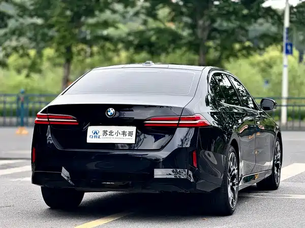 BMW 5 Series 2024