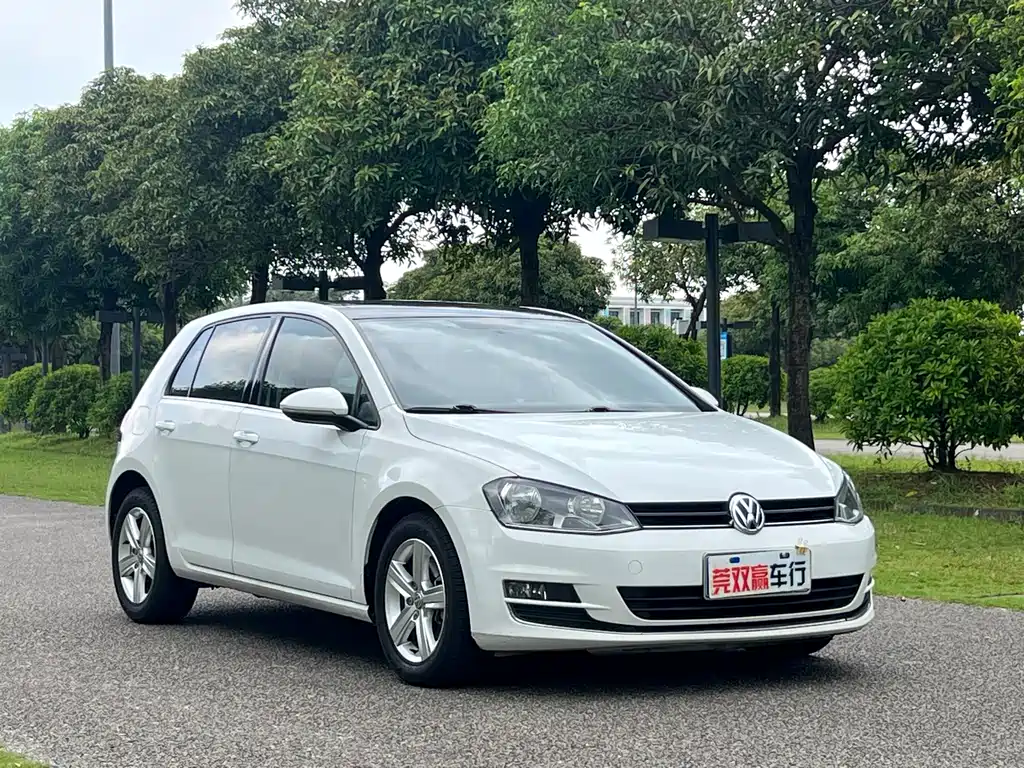 Volkswagen Golf 2014