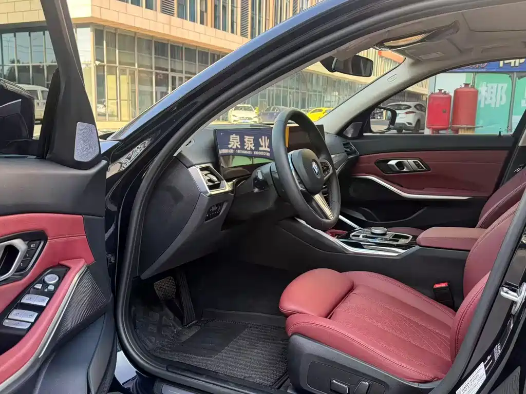 BMW i3 2023 — фото 4