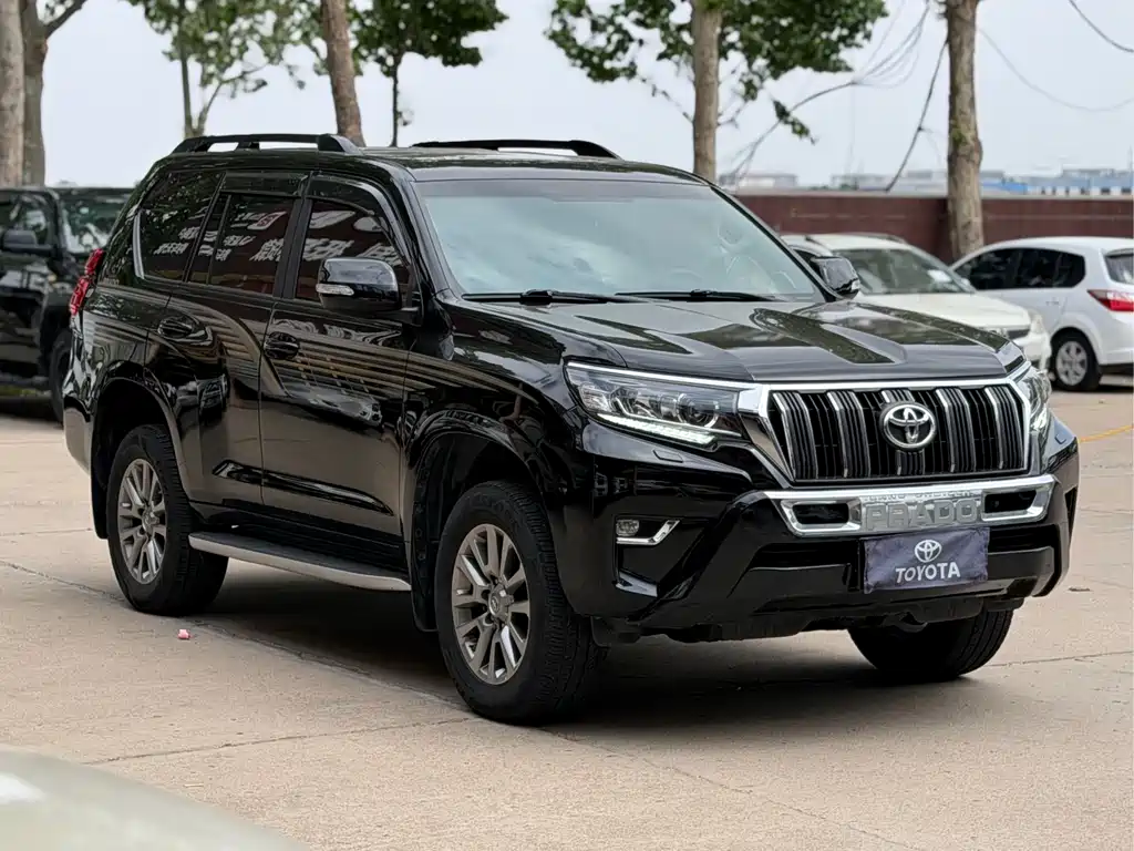 Toyota Prado 2018 — фото 3