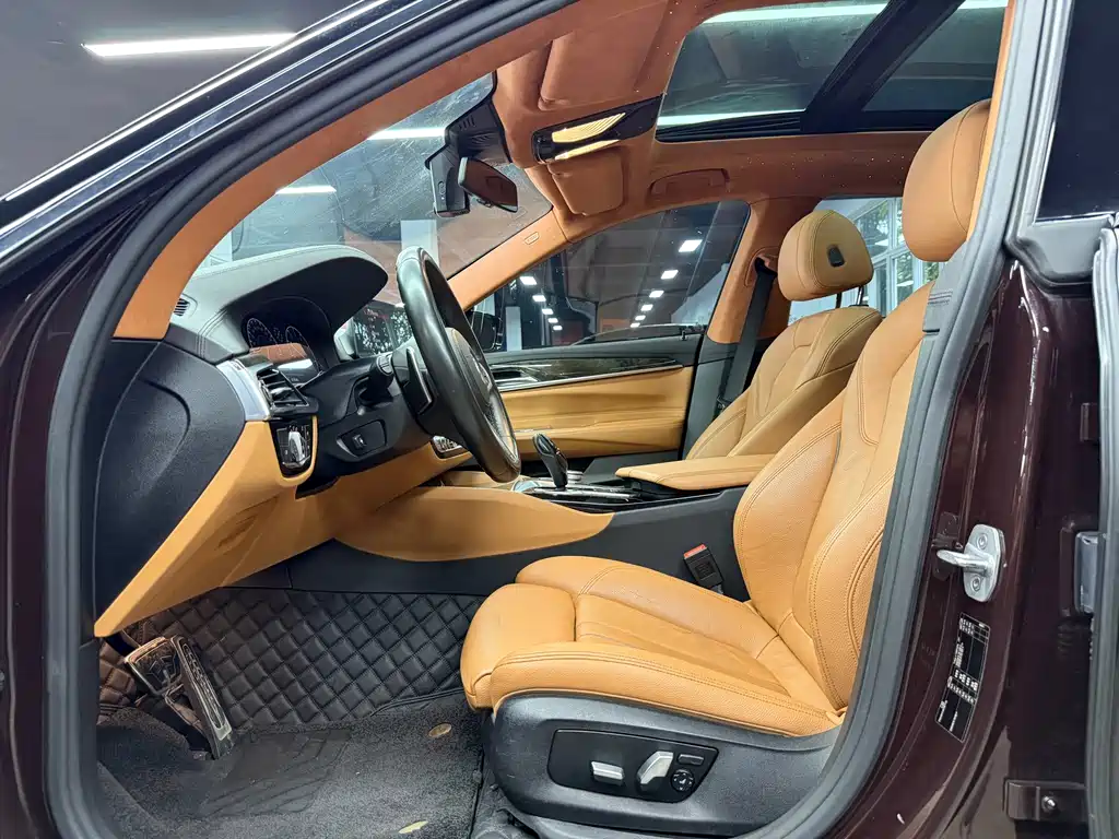 BMW 6 Series GT 2019 — фото 4