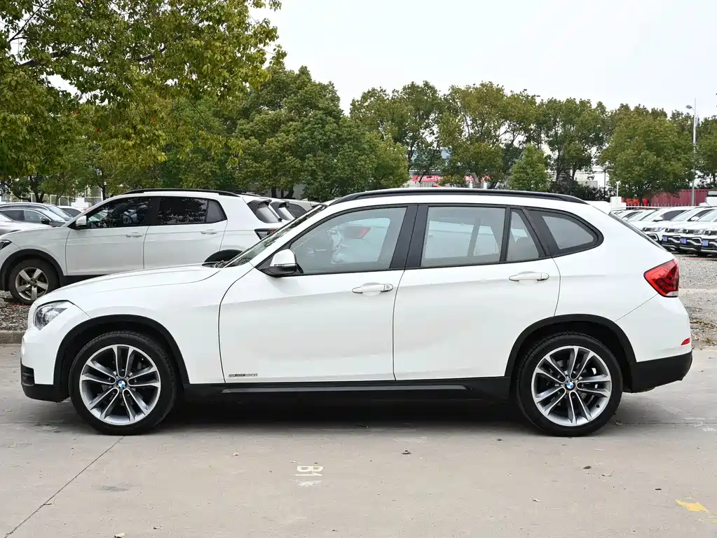 BMW X1 2013 — фото 3